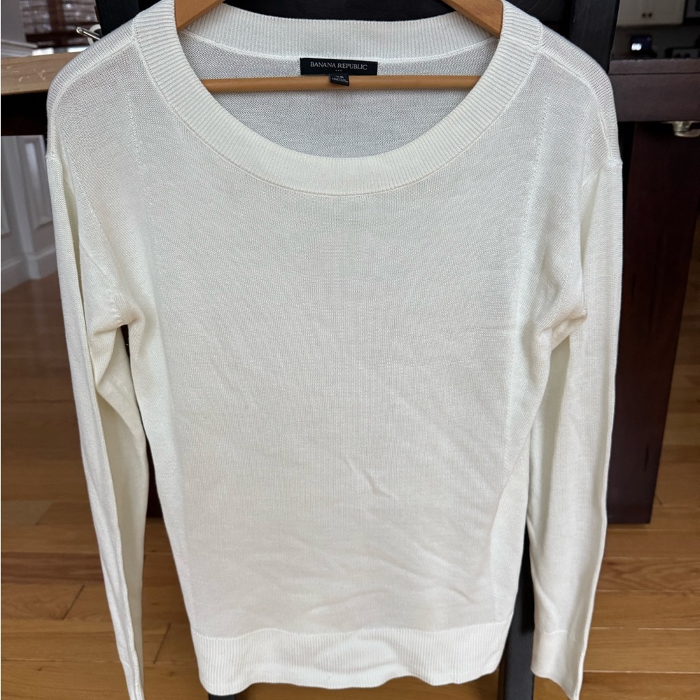 Banana Republic Women's Cream Scoop Neck Sweater